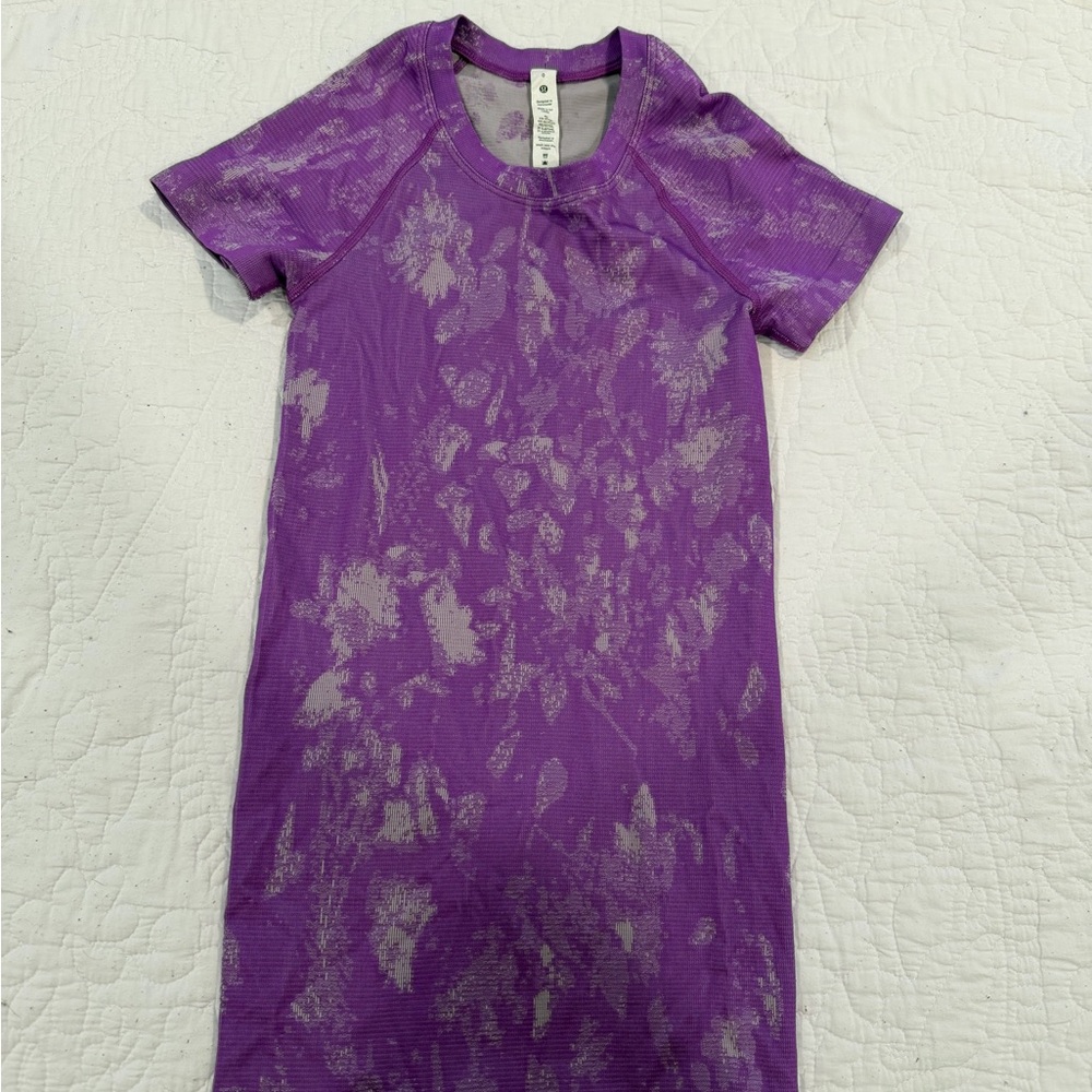 Lululemon Swiftly Purple Tee